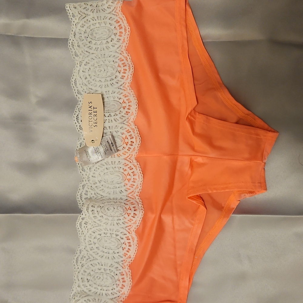 Victoria's Secret Coral and White Lace Hiphugger